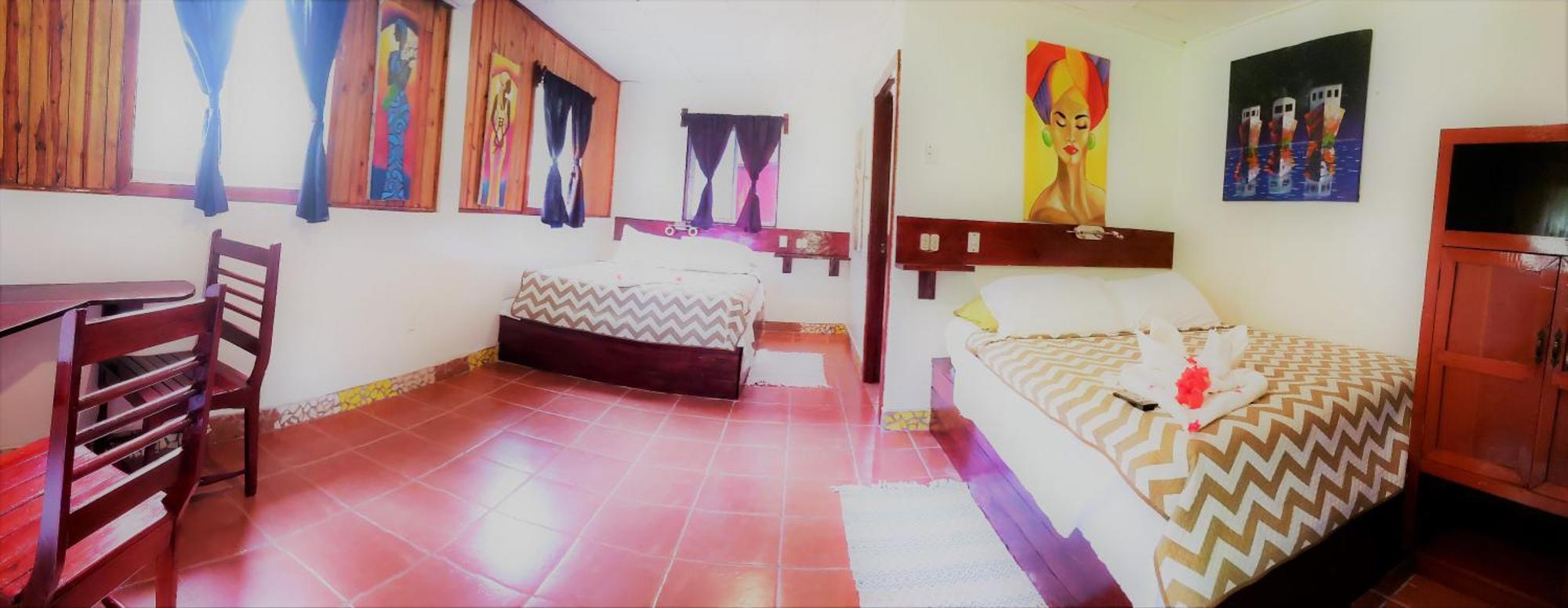 Paraiso Beach Hotel Brig Bay Exterior foto